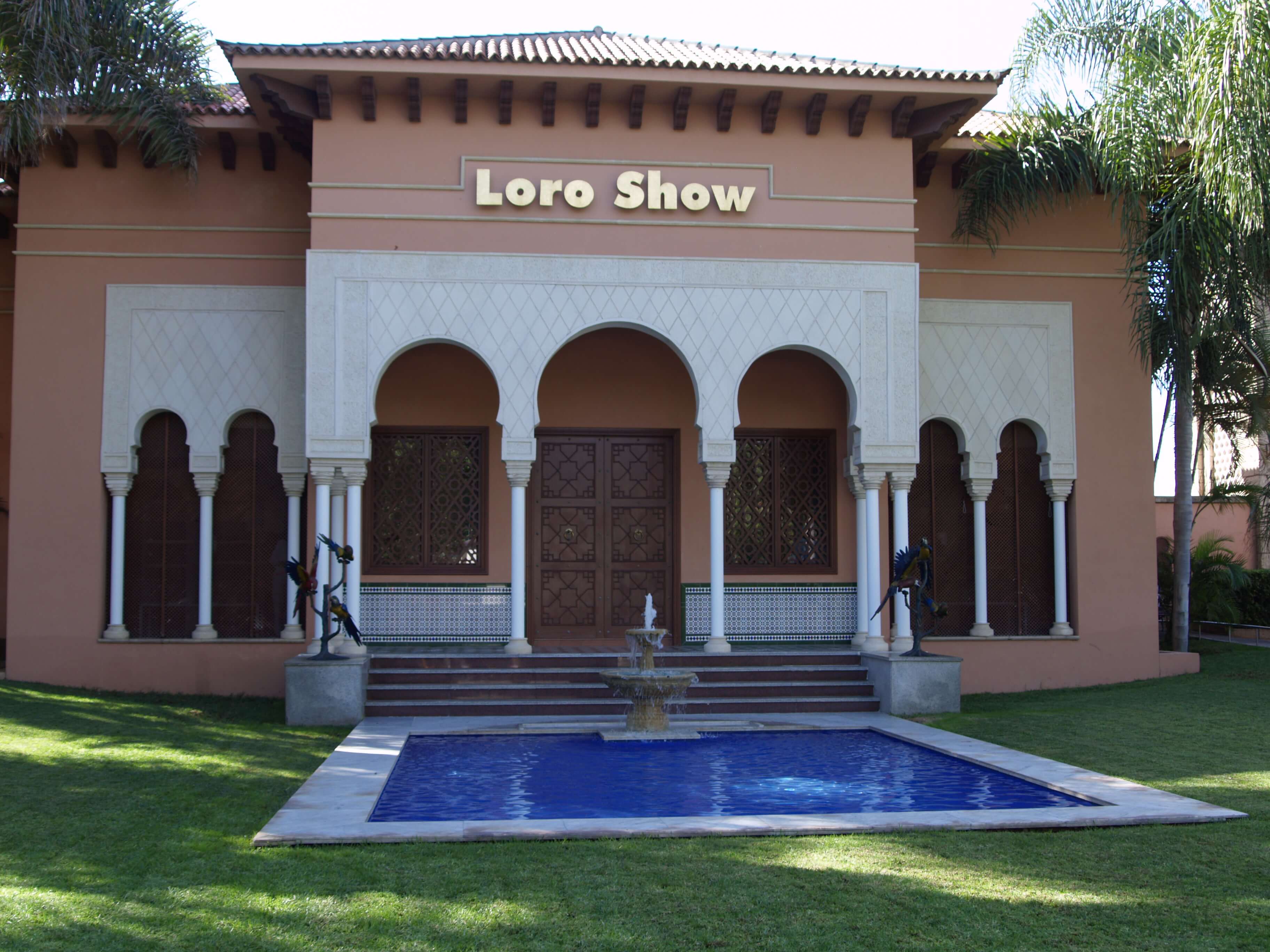 Lora Parque Dec 2007 72 