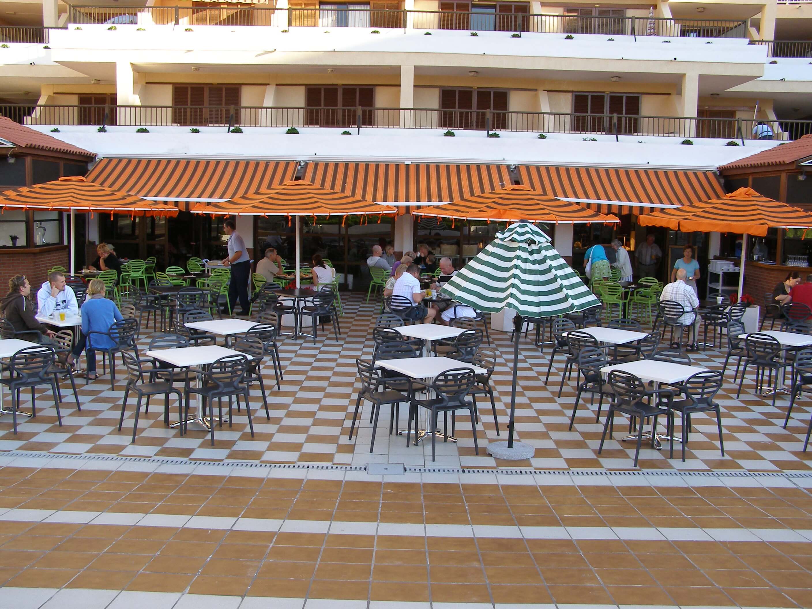 PEPE BODEGA Dec 2010 24 